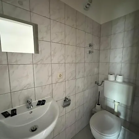 Budget Olympia Park Apartmenthostel 53 München
