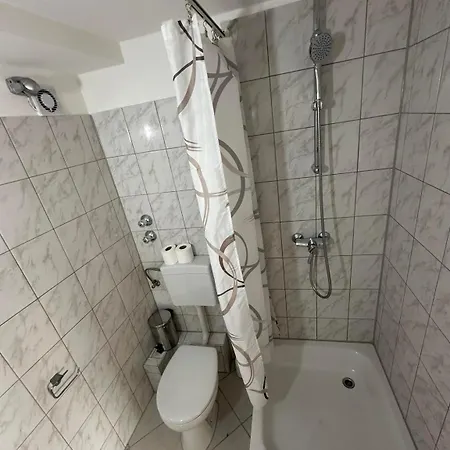 2-rent Group Han53 *