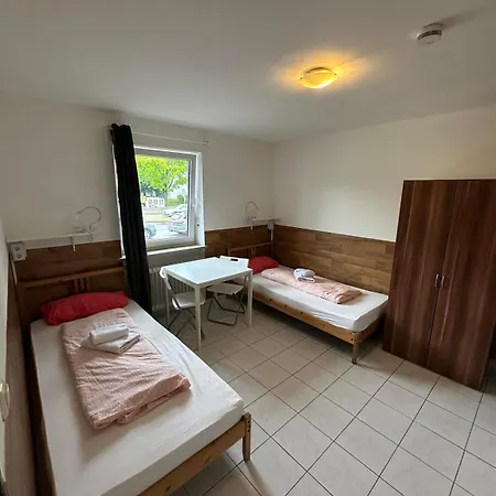 2-rent Group Han53