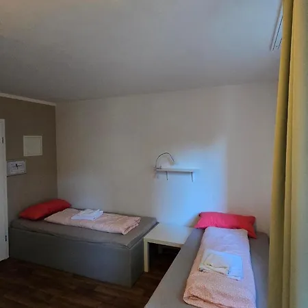 2-rent Group Han53