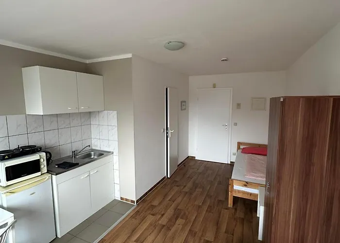 2-rent Group Han53