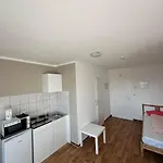 2-rent Group Han53 Апарт-отель *