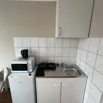 2-rent Group Han53 *