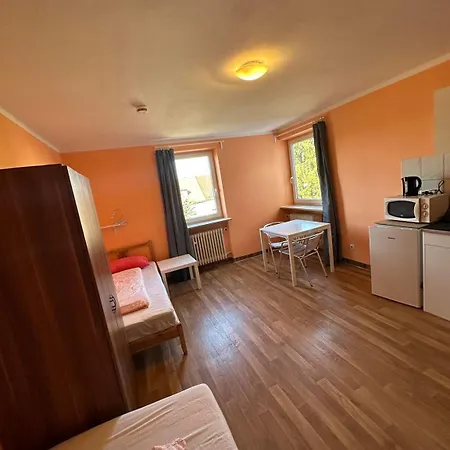 Ξενοδοχείο με διαμερίσματα 2-rent Group Han53 *